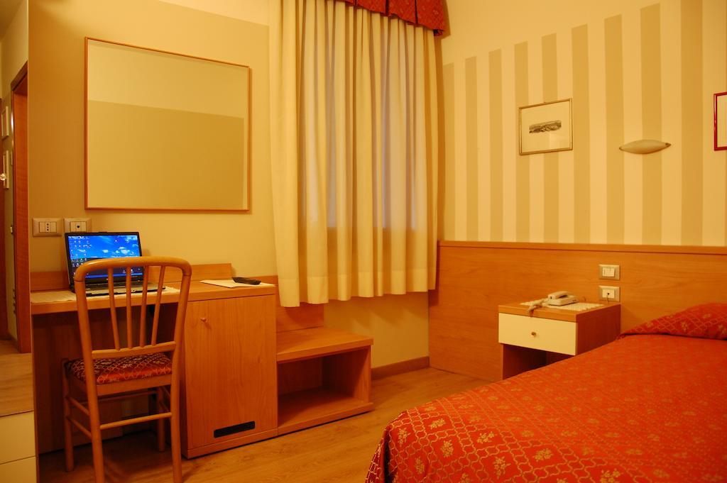 Hotel Belie San Martino di Lupari الغرفة الصورة